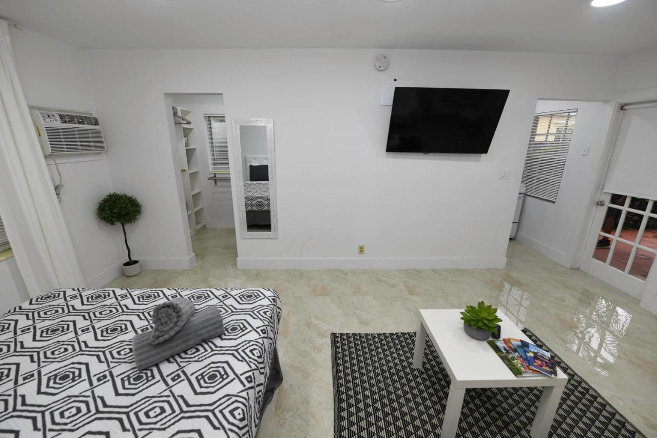 4-Plex Apartment Fort Lauderdale Exterior photo