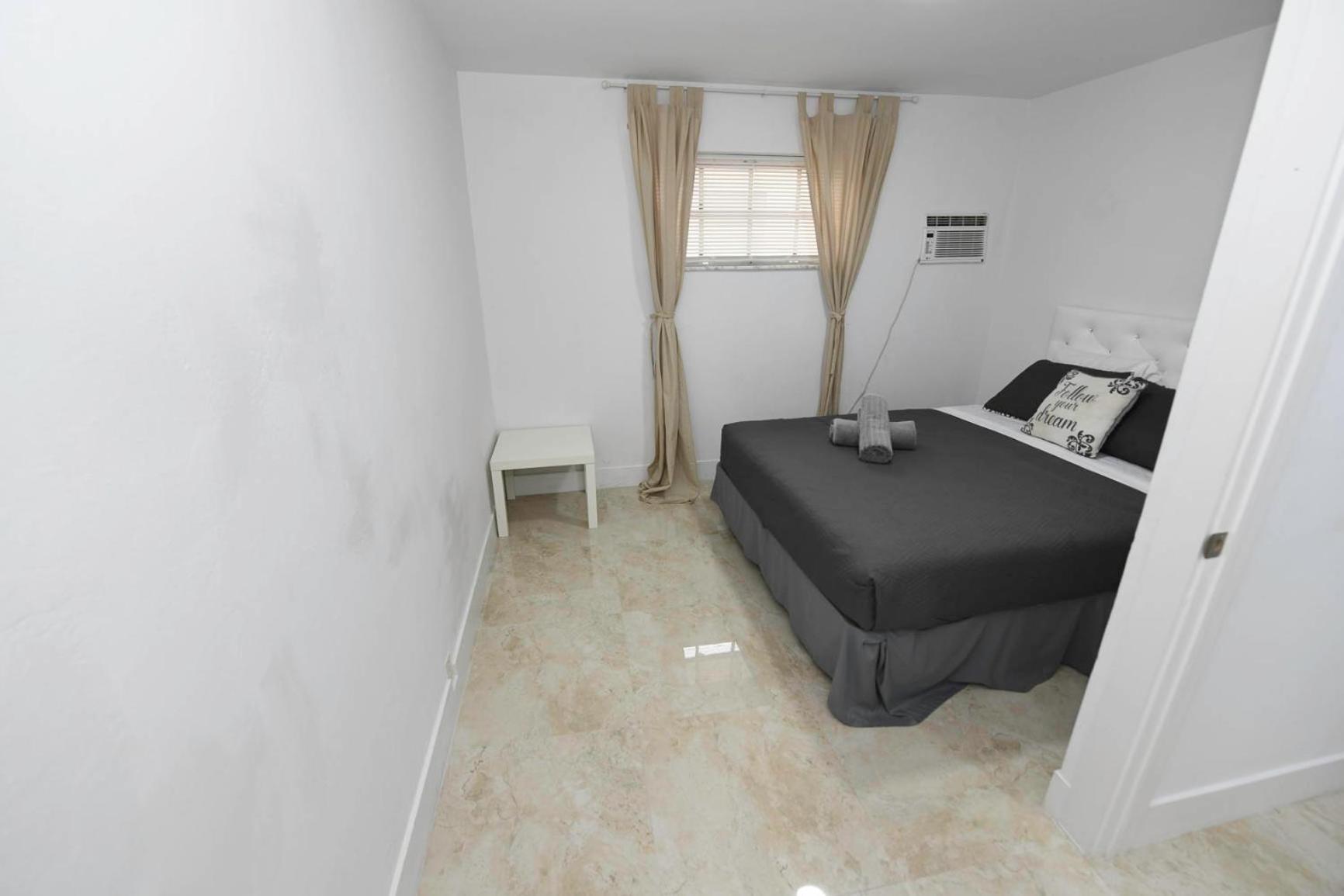 4-Plex Apartment Fort Lauderdale Exterior photo