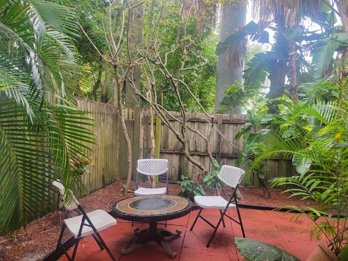 4-Plex Apartment Fort Lauderdale Exterior photo