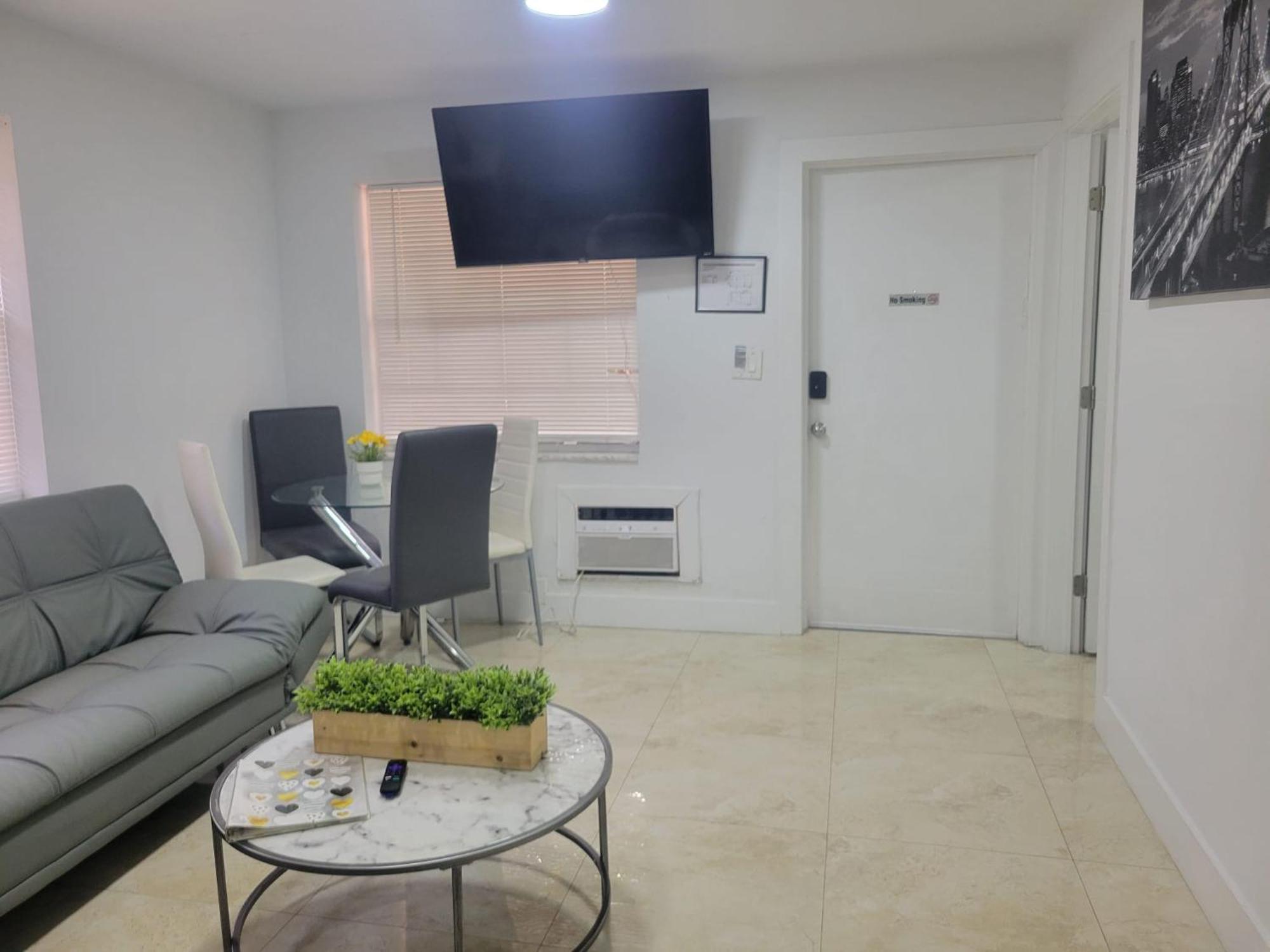 4-Plex Apartment Fort Lauderdale Exterior photo