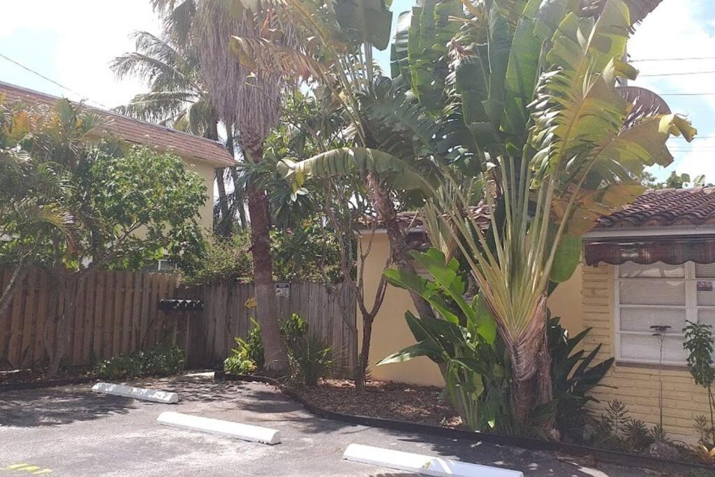 4-Plex Apartment Fort Lauderdale Exterior photo